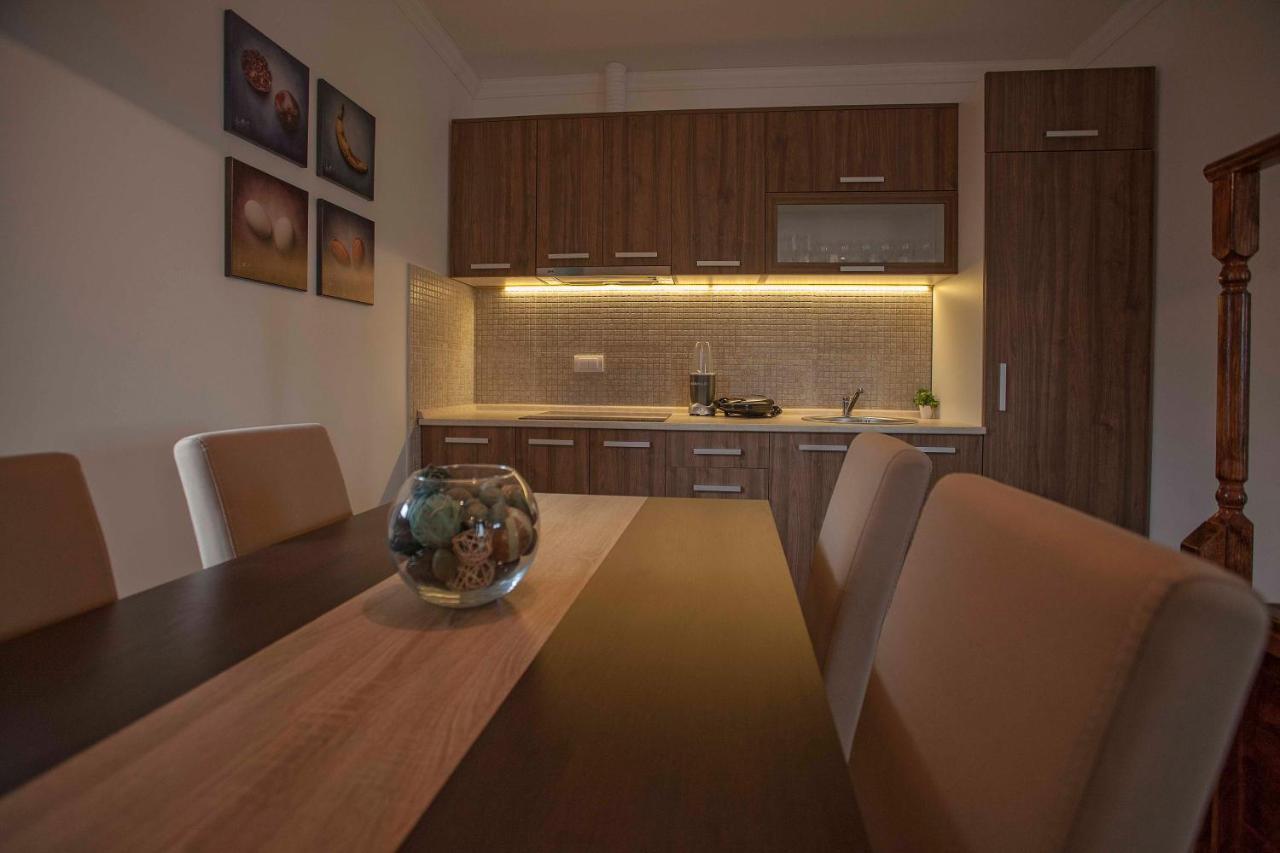 B&D Private Spa Bath Apartment Ζλάτιμπορ Εξωτερικό φωτογραφία