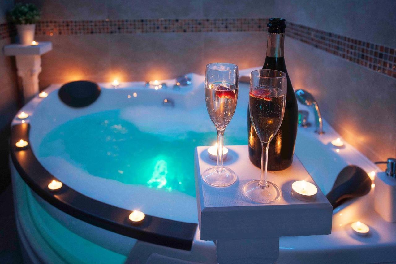 B&D Private Spa Bath Apartment Ζλάτιμπορ Εξωτερικό φωτογραφία