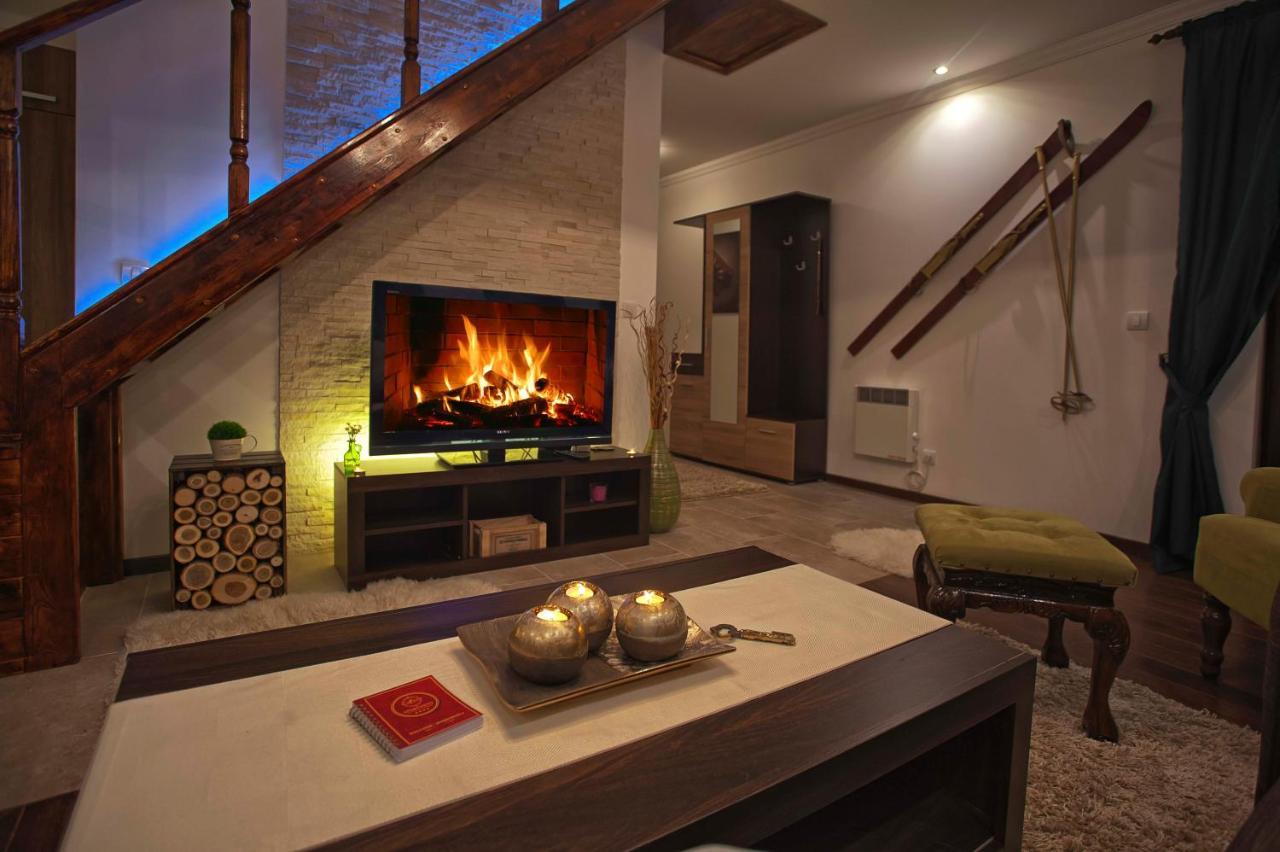 B&D Private Spa Bath Apartment Ζλάτιμπορ Εξωτερικό φωτογραφία